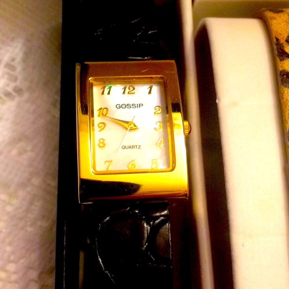 New Watch Set - Picture 2 of 6